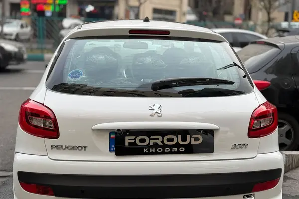 پژو 207 صندوقدار 1405